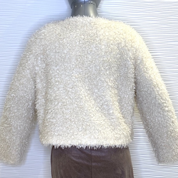 1. State Faux Furry Jacket Size Large - Picture 5 of 7